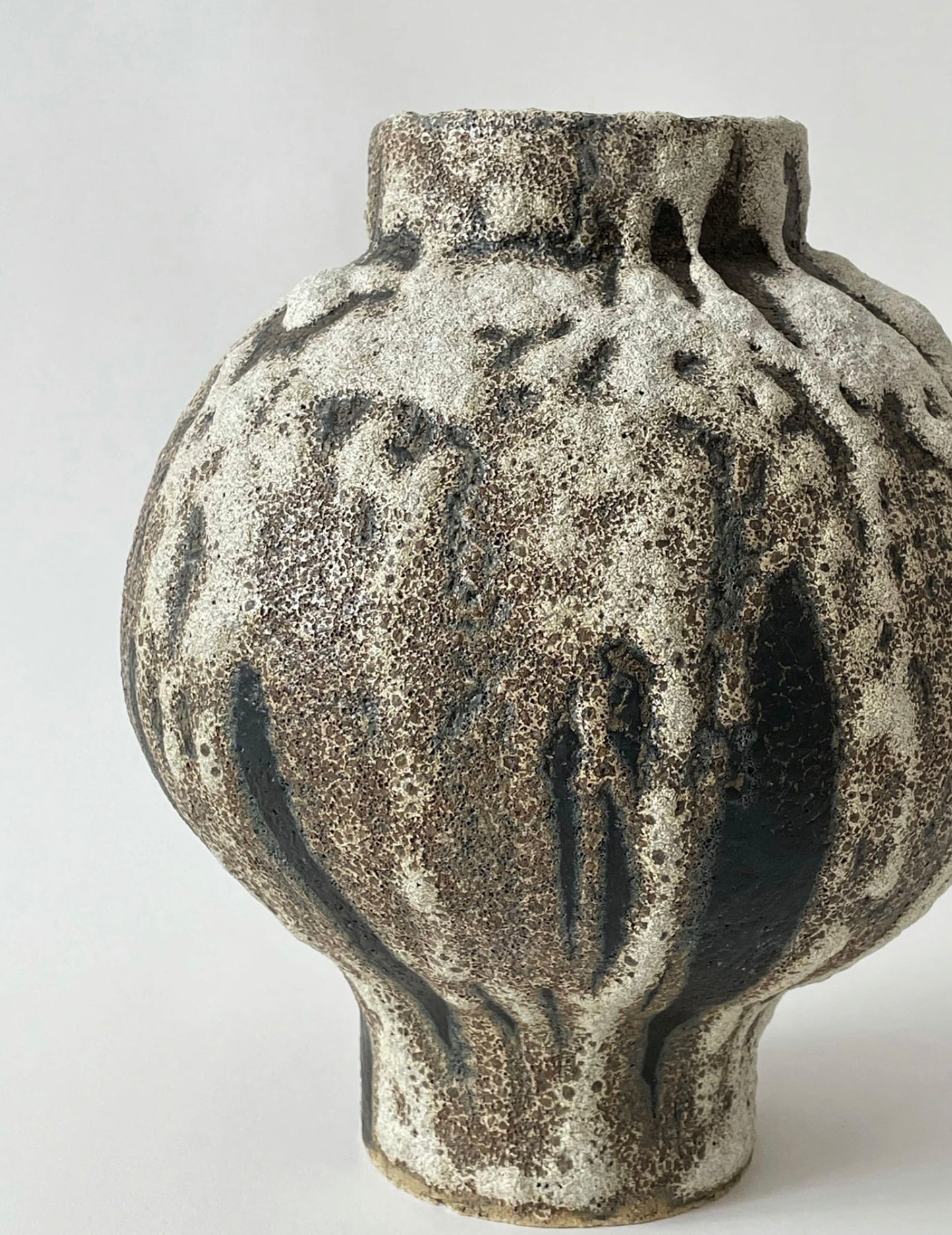 Short Moon Jar