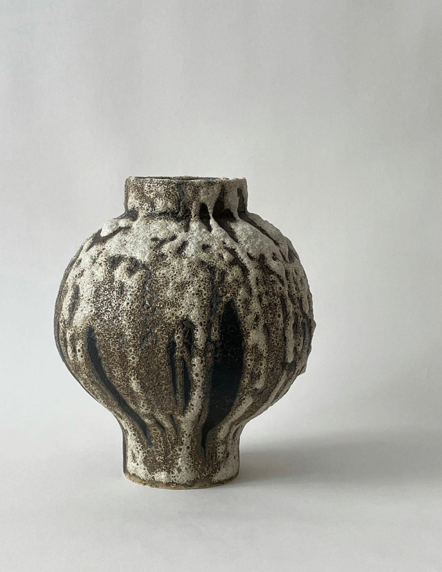 Short Moon Jar