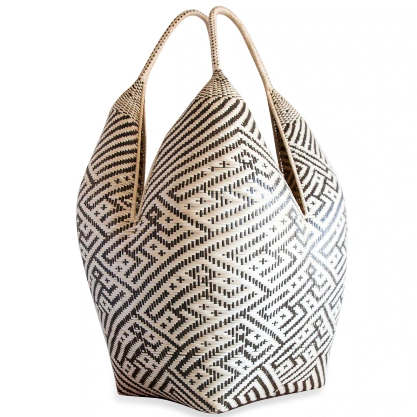 Handwoven Tetas Basket