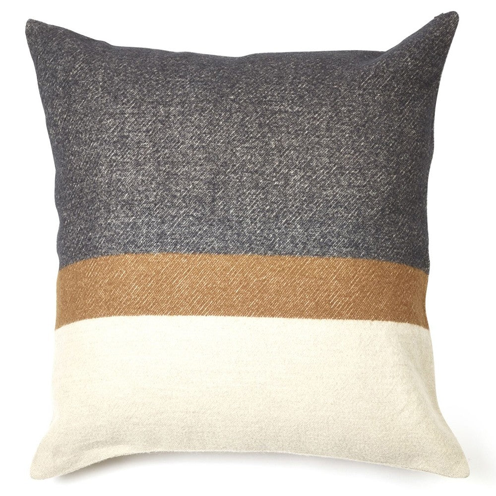 Nash Pillow